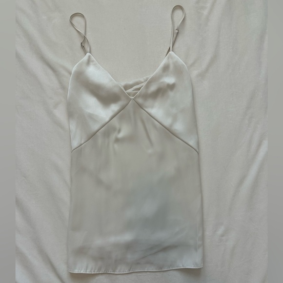 Express Cream Satin Seamed V-Neck Cross-Back Downtown Cami Size L - Picture 7 of 7